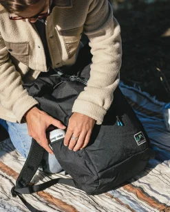 Backwoods Rolltop 32L Rucksack