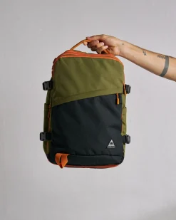 Boondocker Erweiterbarer Reiserucksack