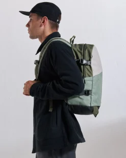 Boondocker Zip 22L Rucksack