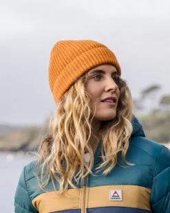 Compass Beanie