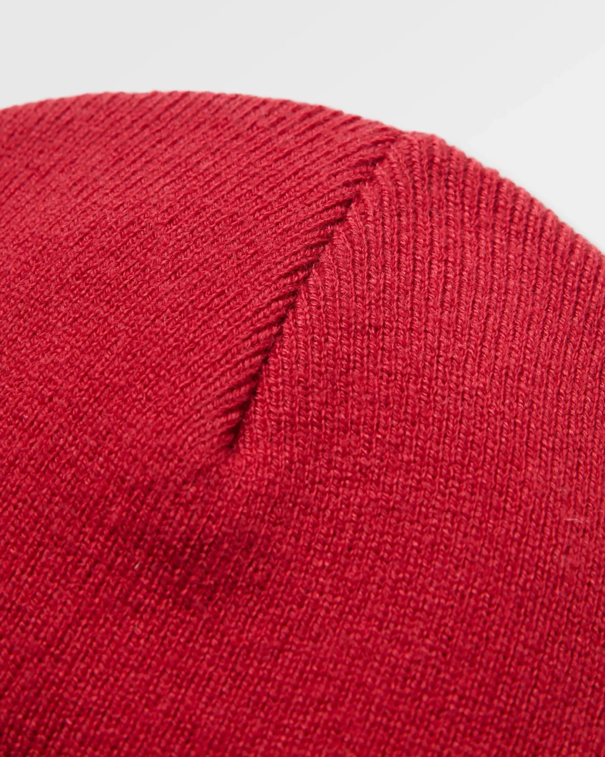 Core Niedrige Beanie