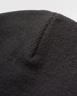 Core Niedrig-Top Beanie