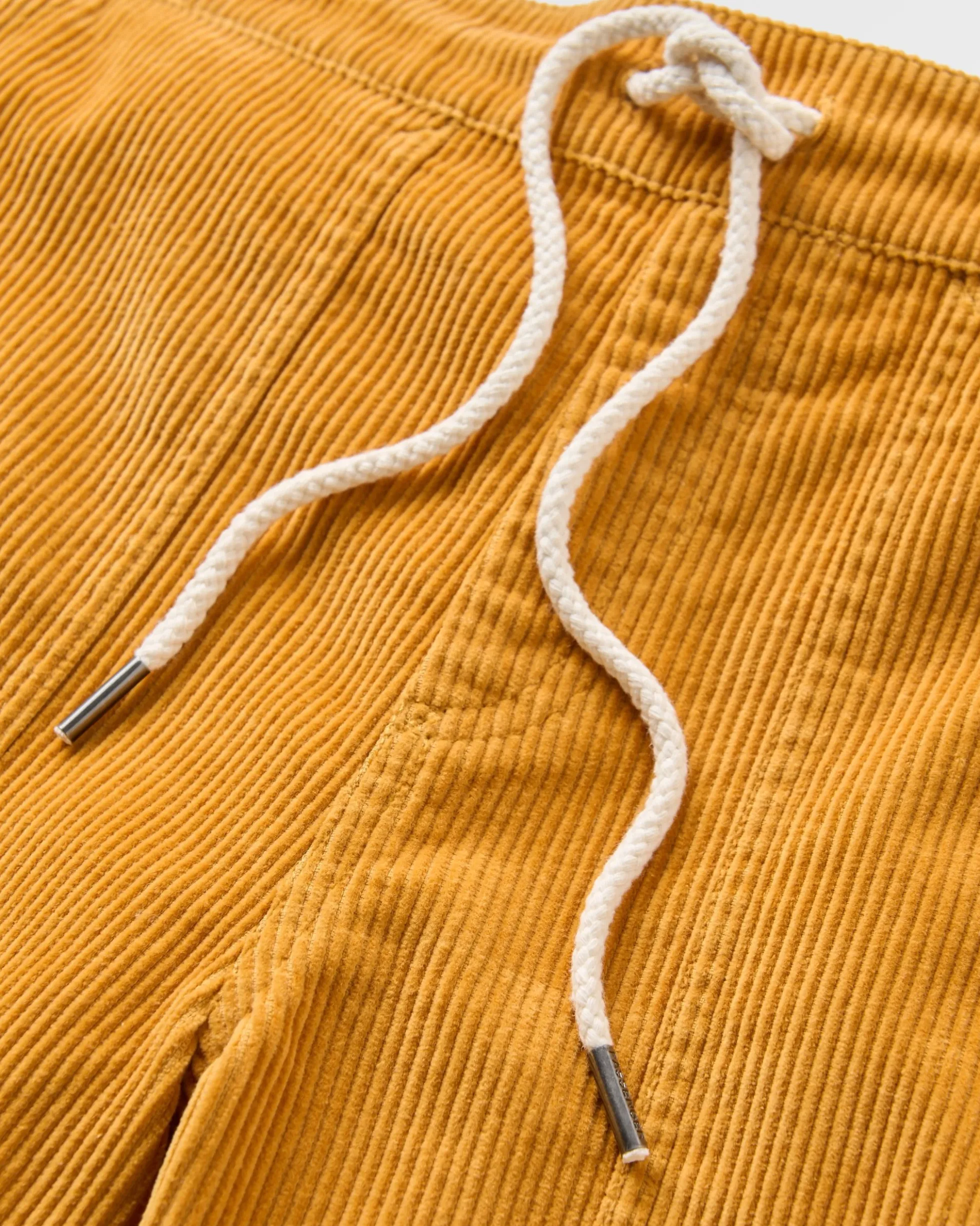 Damen Avian natürliches Cord Short