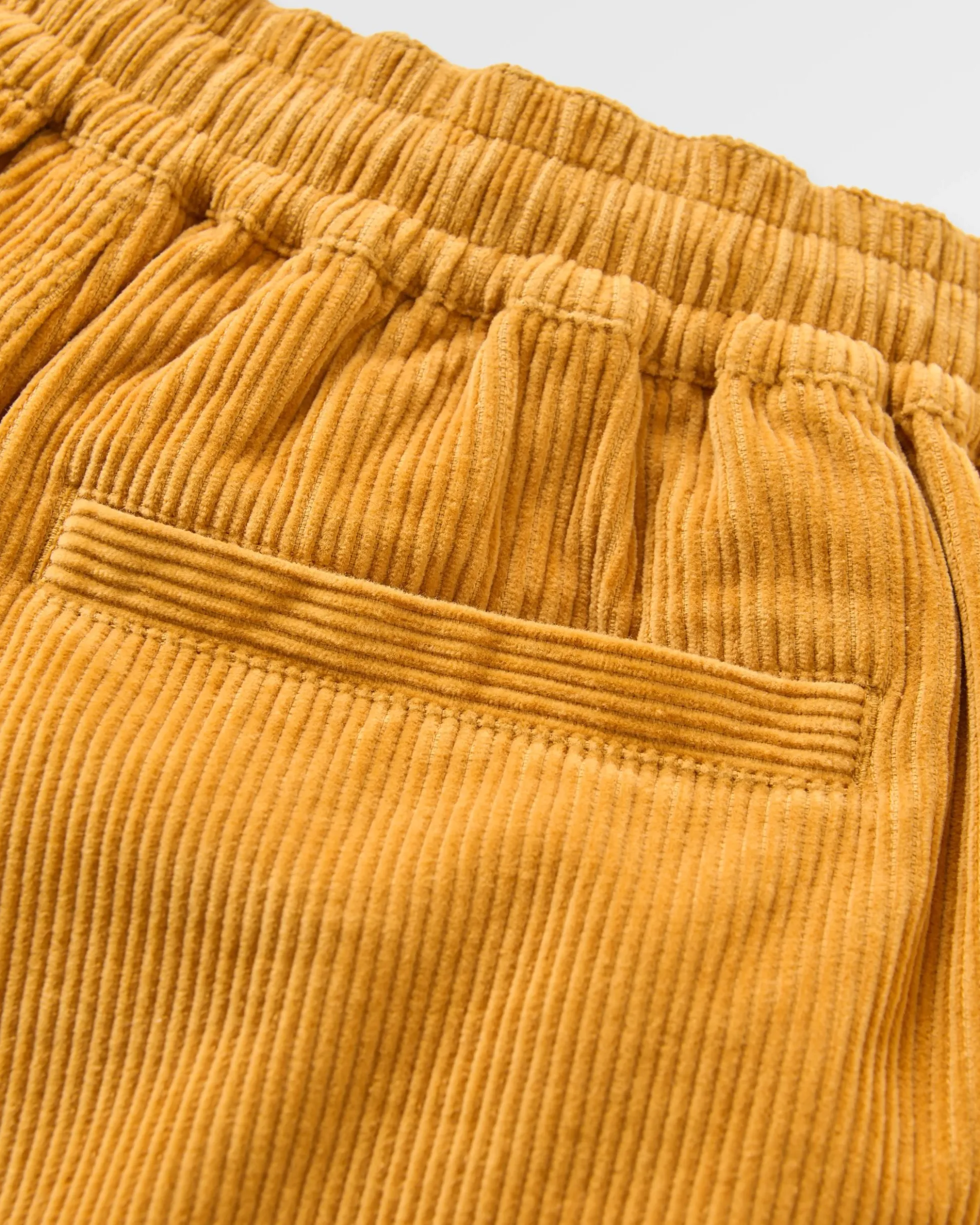 Damen Avian natürliches Cord Short