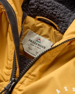 Escapism Sherpa-gefütterter Surf-Poncho