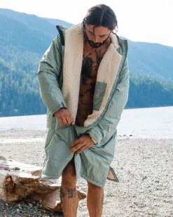 Escapism Sherpa Gefütterter Surf-Poncho
