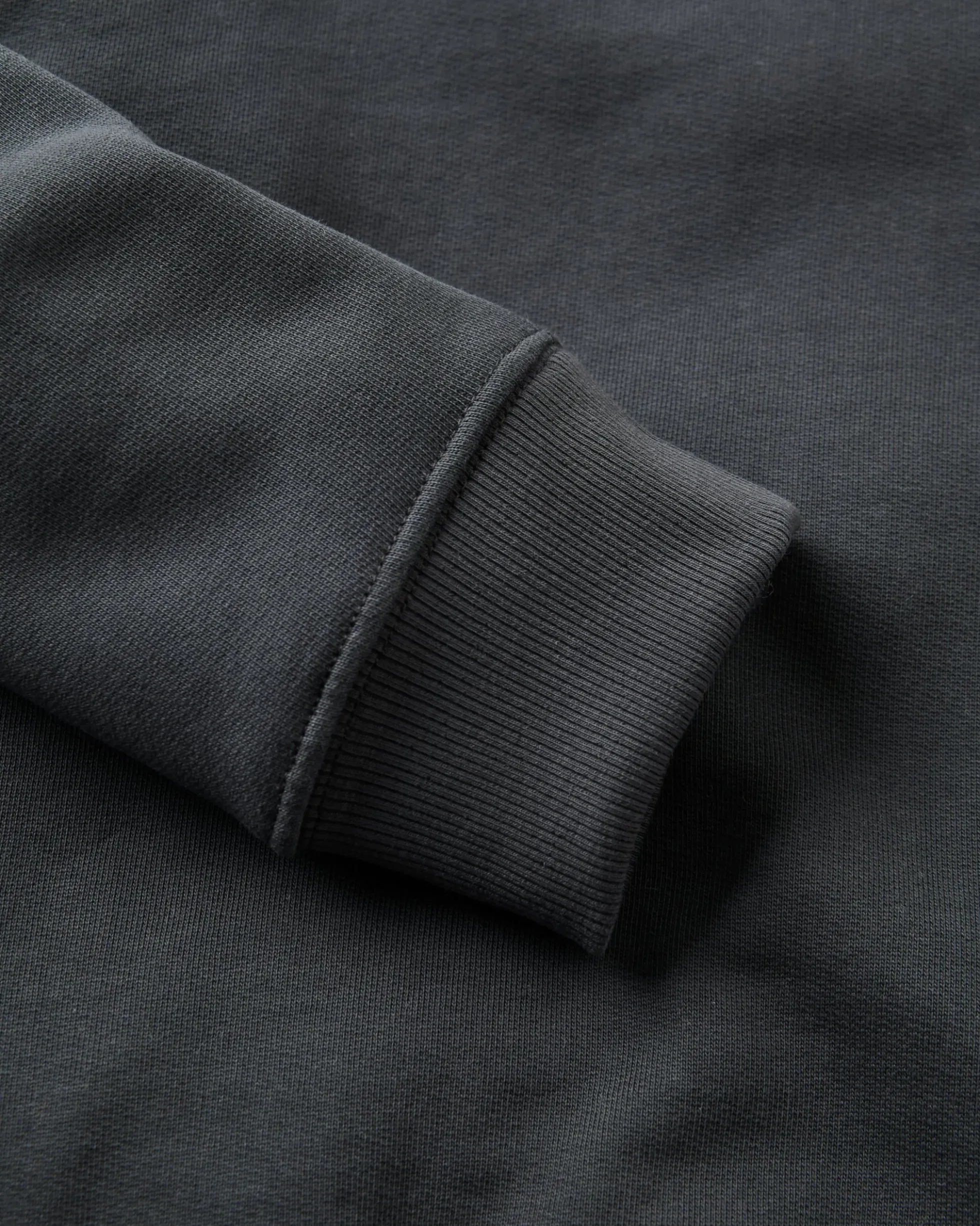 Herren Escapism Regular Fit Sweatshirt