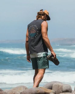 Herren Escapism Top