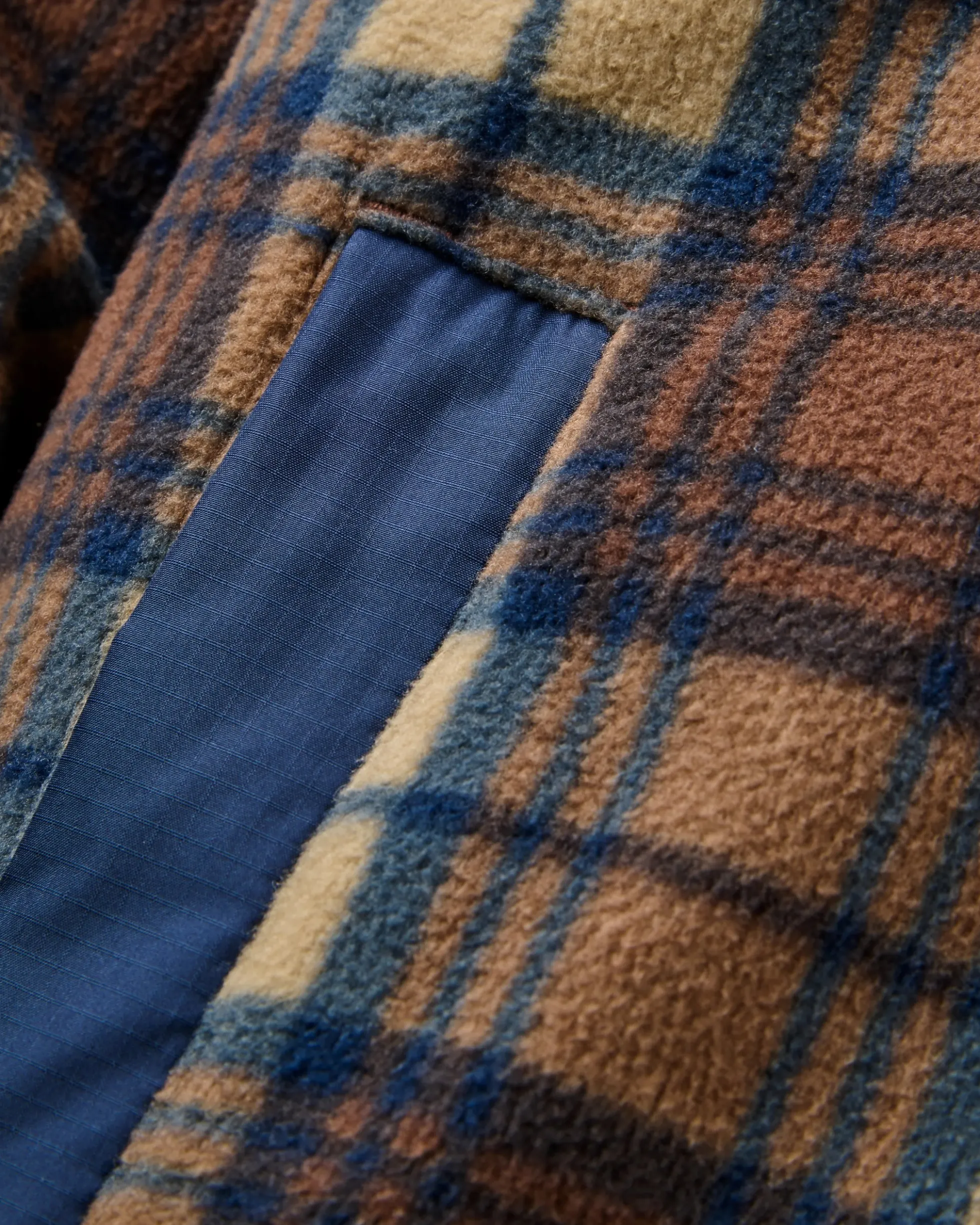 Herren Firelight Sherpa-gefüttertes Überhemd – Dunkelblau/Karamell Karo