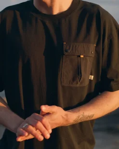 Herren Travel Pocket T-Shirt mit entspannter Passform