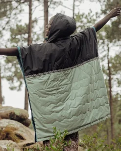 Outback Surf-Poncho