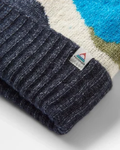Scenic Bobble Hat