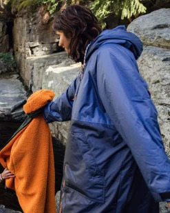 Waves Sherpa Lined Surf-Poncho